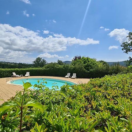 ホテル Angeprovence Saint-Étienne-les-Orgues エクステリア 写真