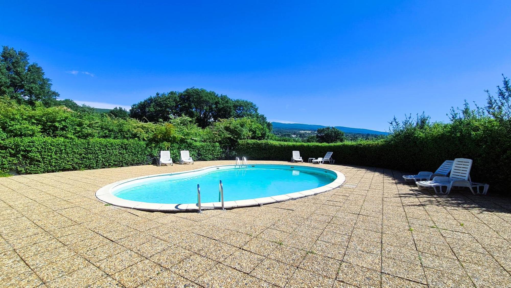 ホテル Angeprovence Saint-Étienne-les-Orgues エクステリア 写真