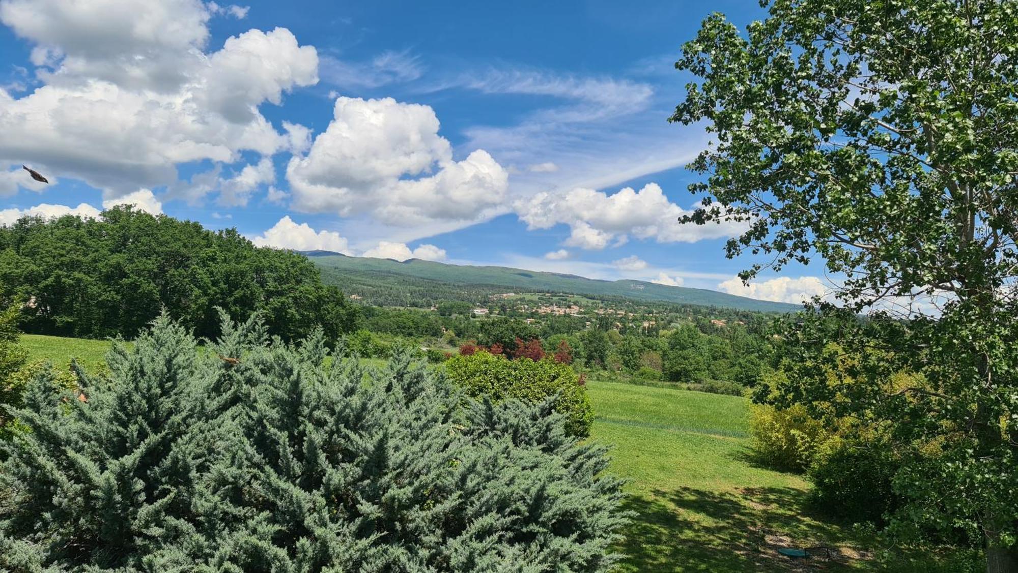 ホテル Angeprovence Saint-Étienne-les-Orgues エクステリア 写真